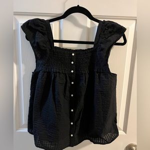 NWT! Sleeveless blouse with buttons